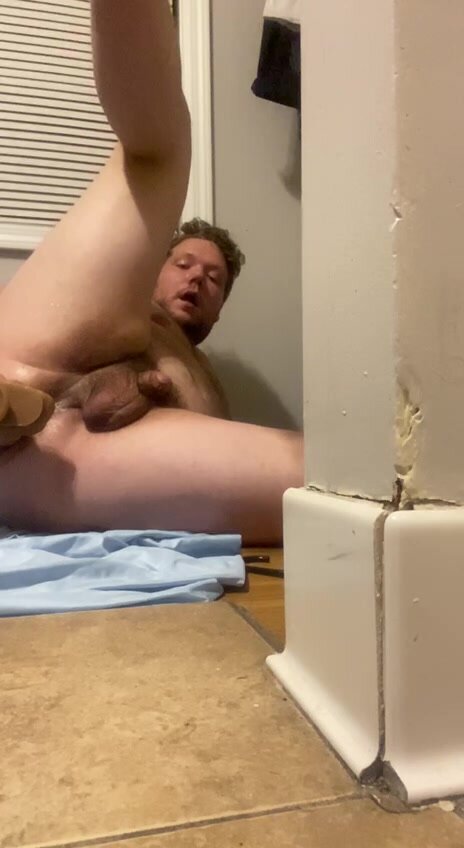 Chubby faggot plays with his ass 2