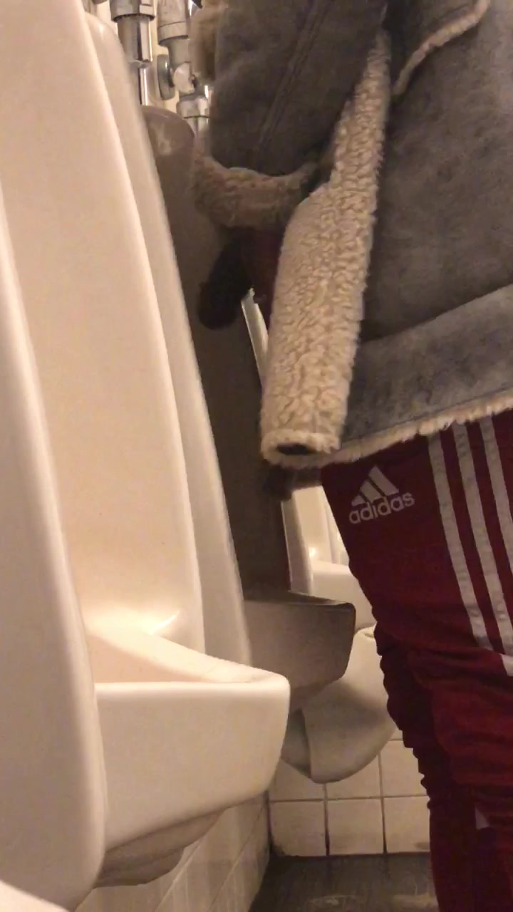 Urinal 1 - video 2