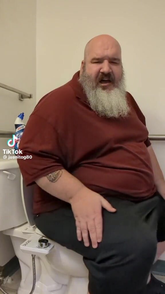White Beard Toilet Fart