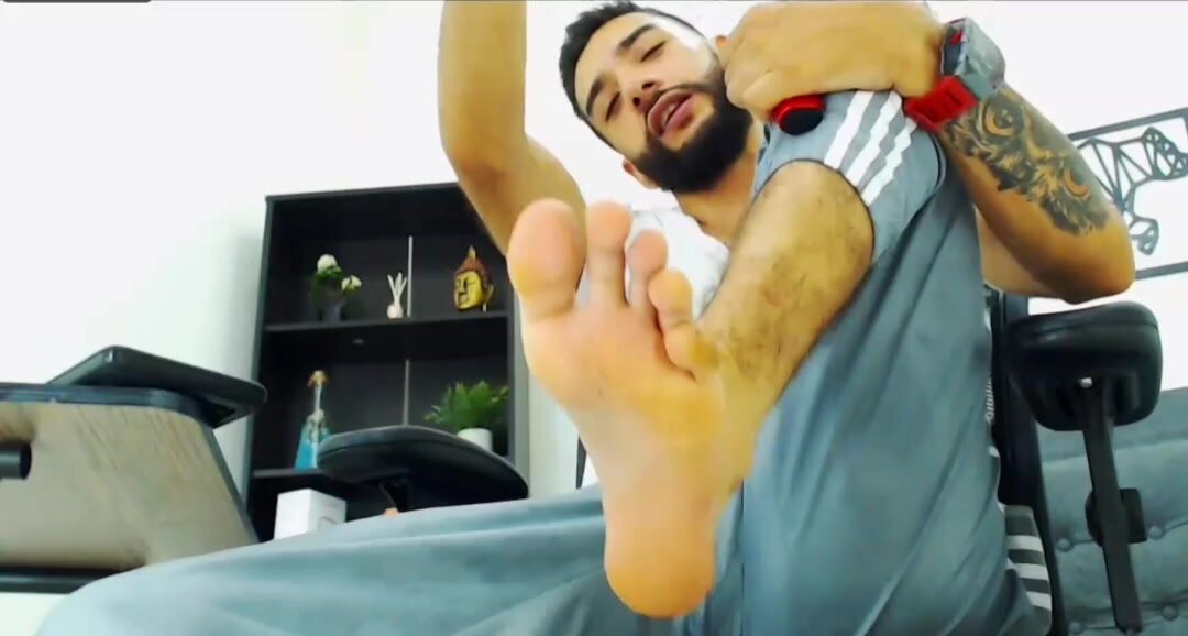 Hot alpha, joggers and sweaty soles