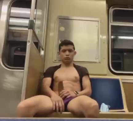 Subway handjob - video 2