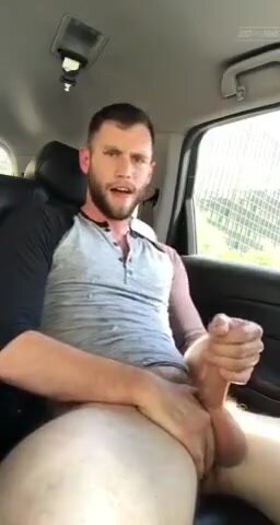 A quick wank in the car