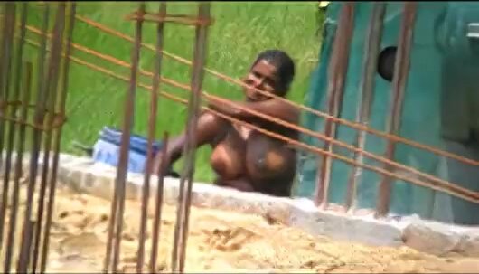 Village lady bathing open hidden cam xxx