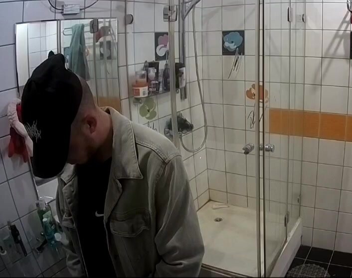 Bathroom cam - video 3
