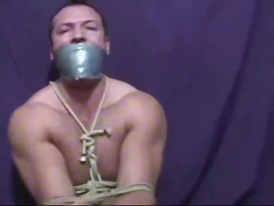 Bondage man - video 97