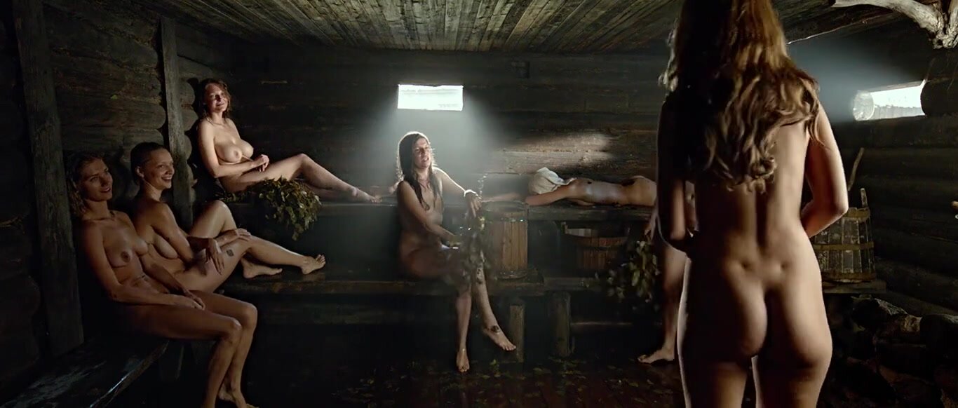 Girls Naked sauna