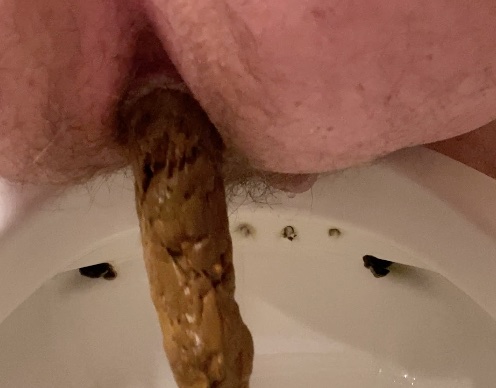 Ass Lips Open Up to Shit