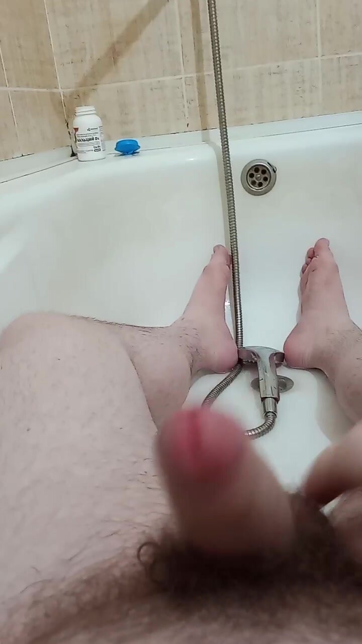 Chubby Russian Jerking Off 4 Inches