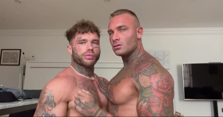 really HOT tattooed guy worshipped each others