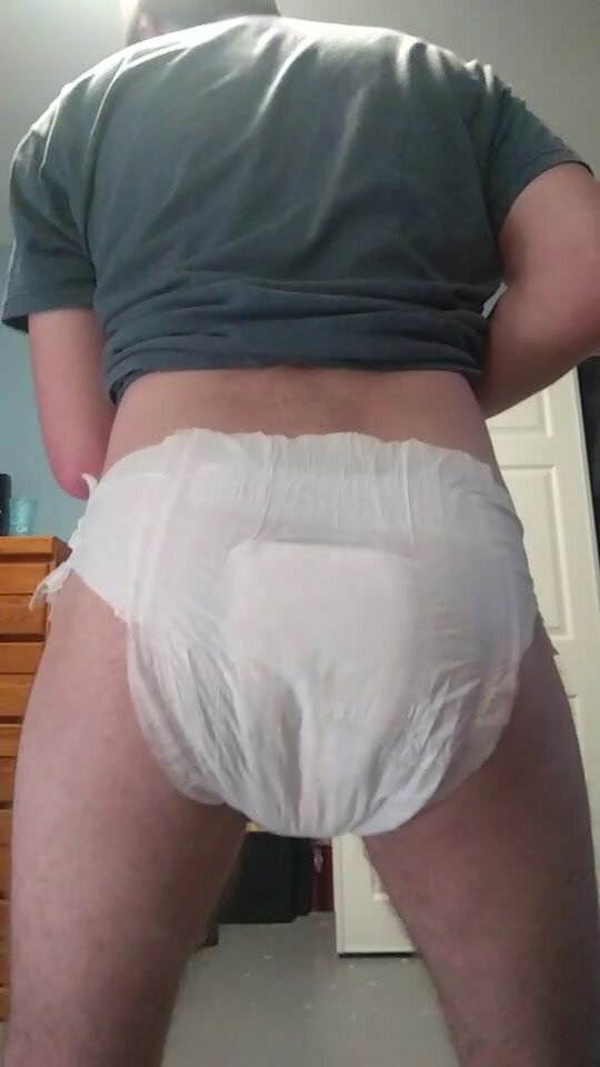 Another Diaper Video Do I Have A Cute Diaper Butt?