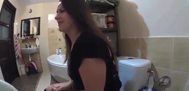 This sexy teen pooping diarrhea on the toilet! Gassy
