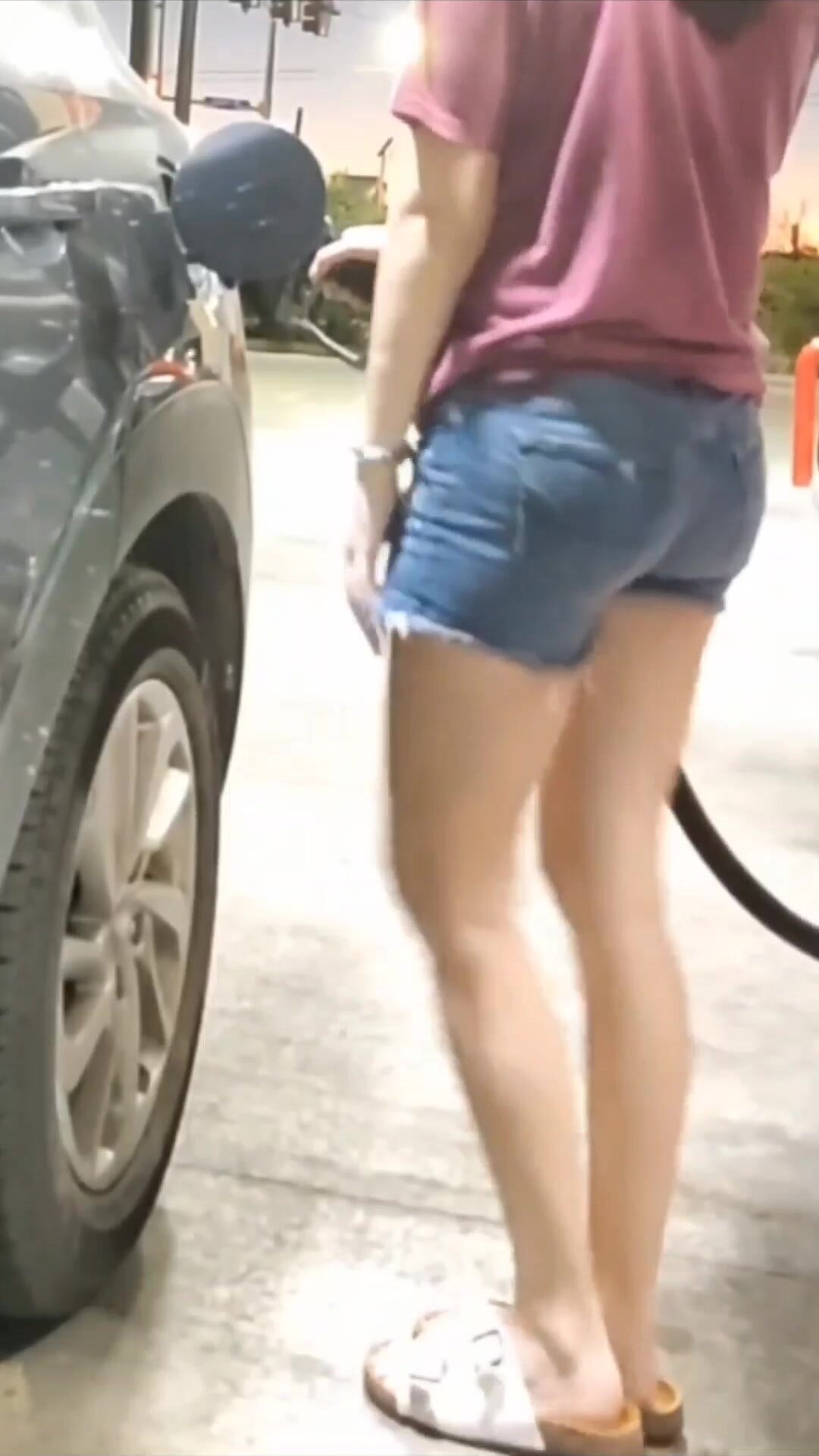 Pee at gas station - video 2