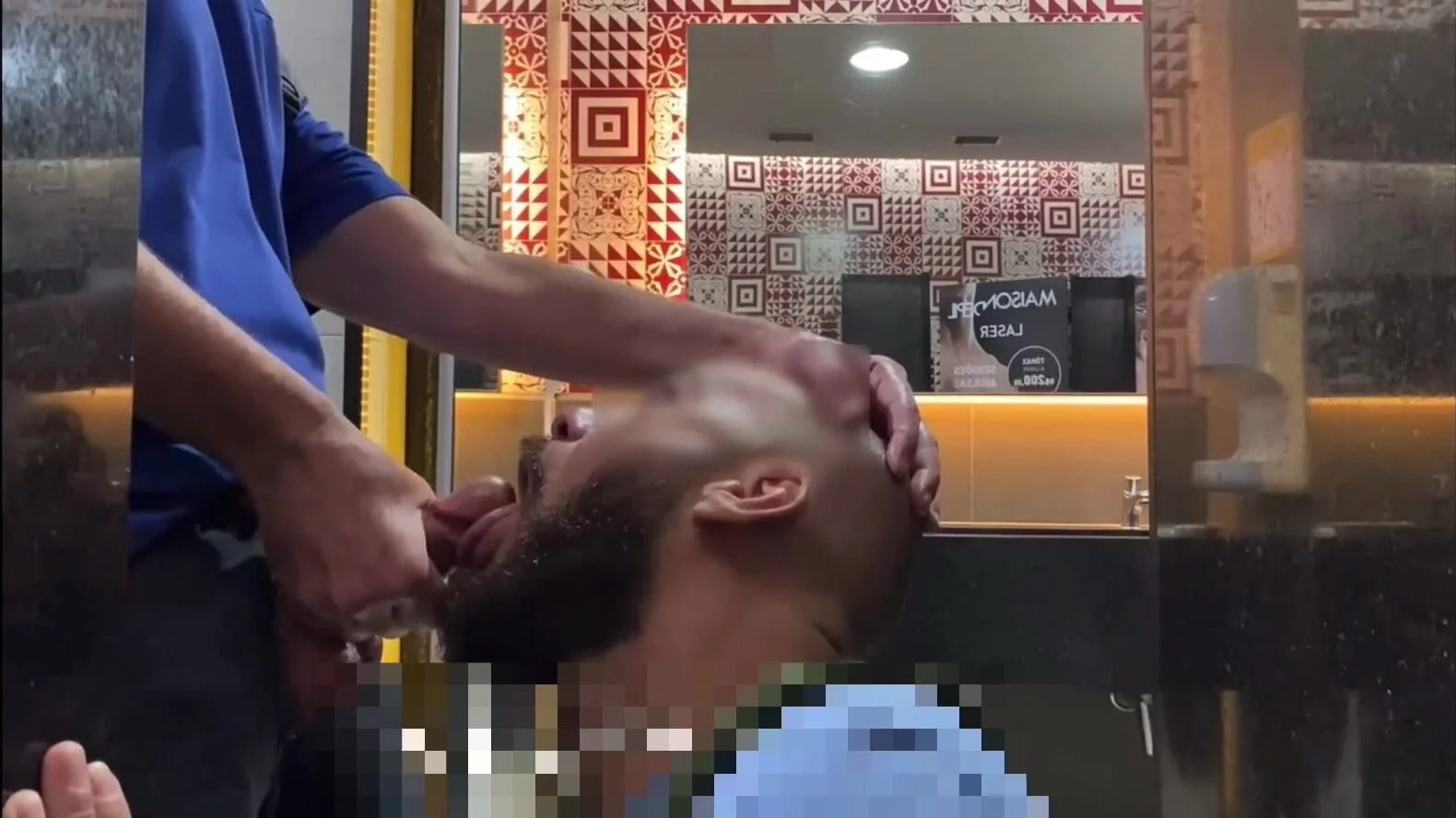 Video: Cum Hungry Spanish Guy Swallows & Eats Cum @ Airport! - ThisVid.com