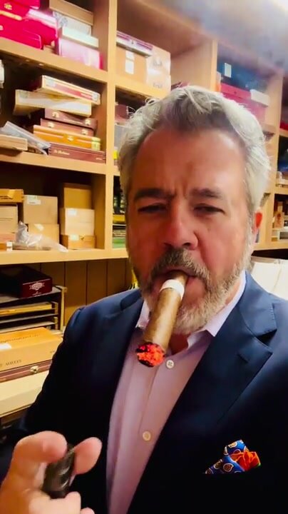 Cigar - video 801