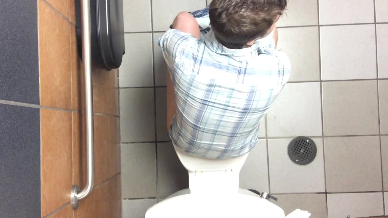 pissing video of men in public toilet 3