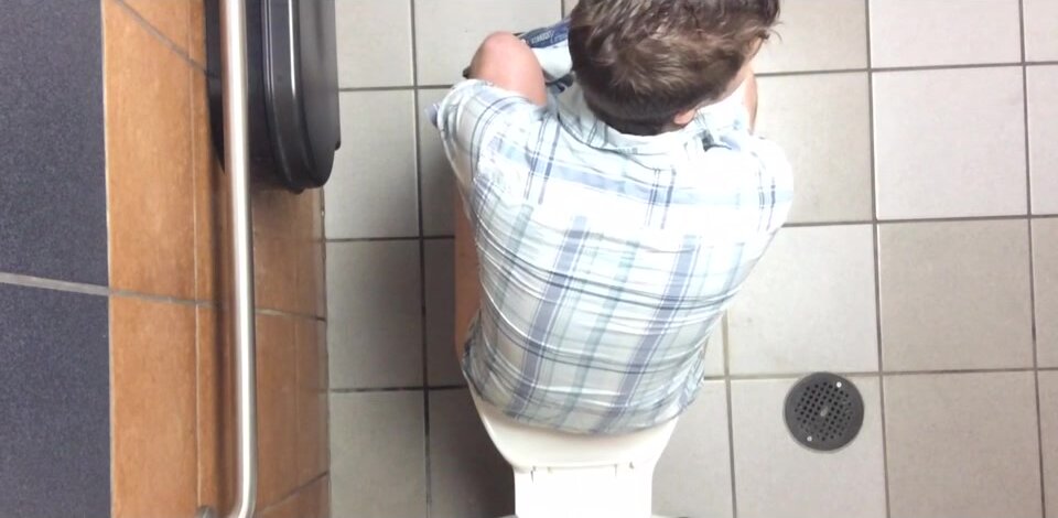 pissing video of men in public toilet 12