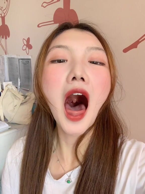 asian girl uvula video 13