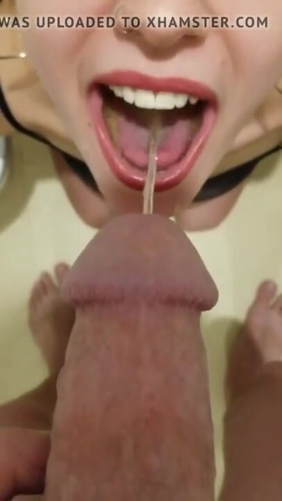 Sexy Bitch Eager To Swallow Salty Piss