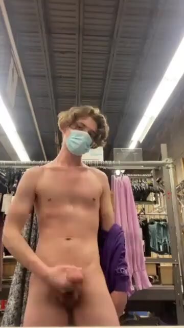 Big dicked Twink in changing room