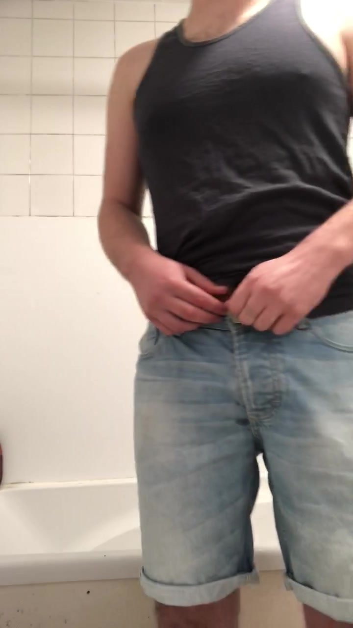 Shit and piss jeanshorts