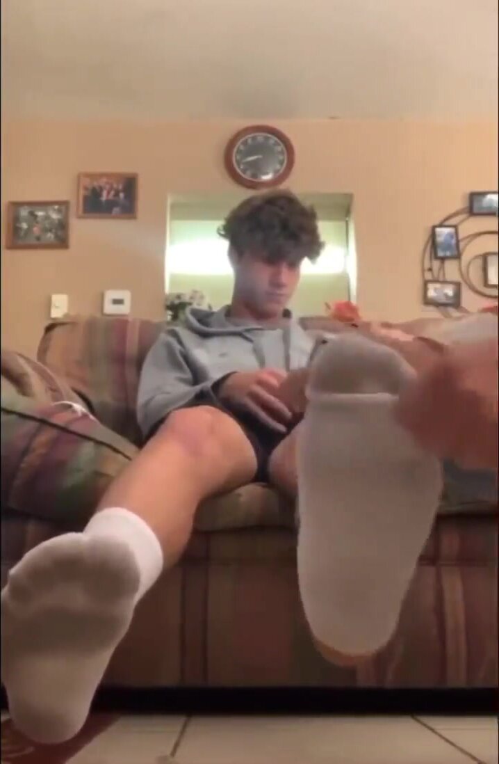 Teen white socks