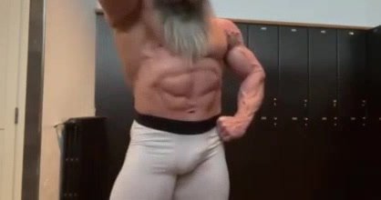 Santa on steroids - video 2
