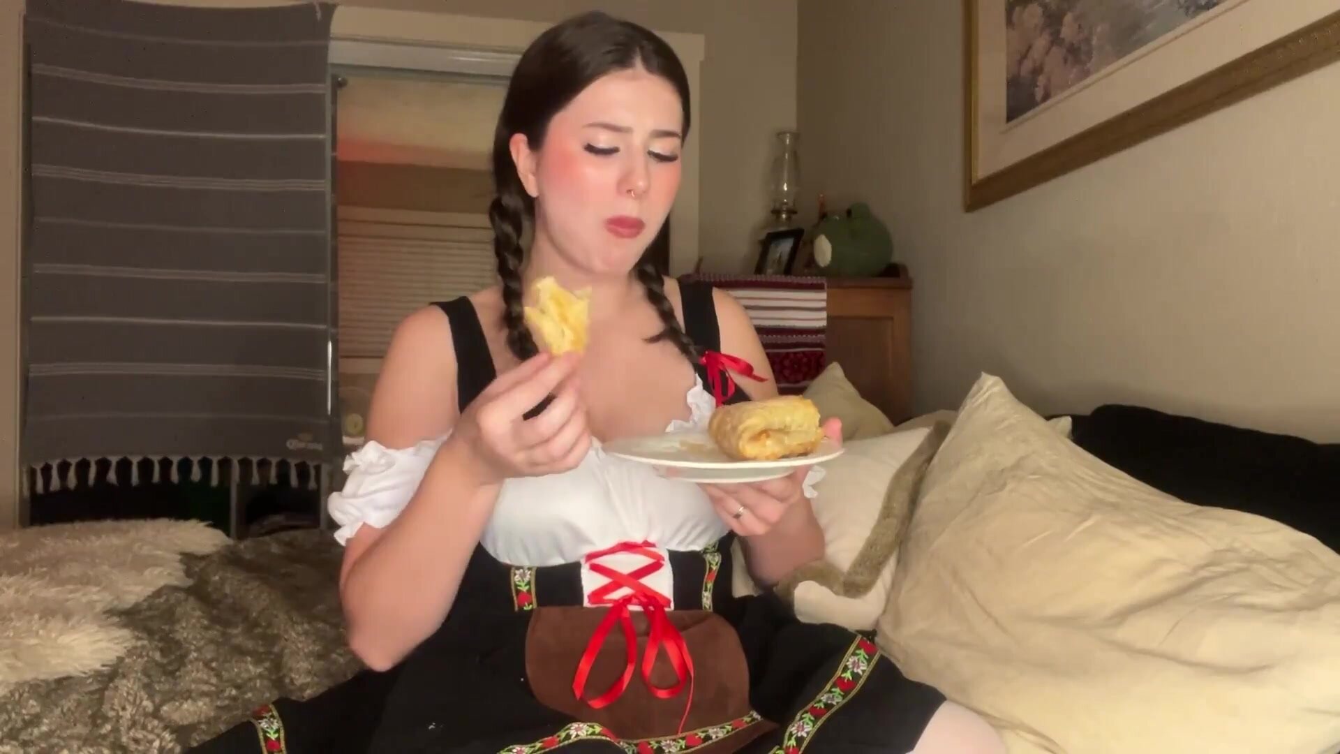 Fat German maid