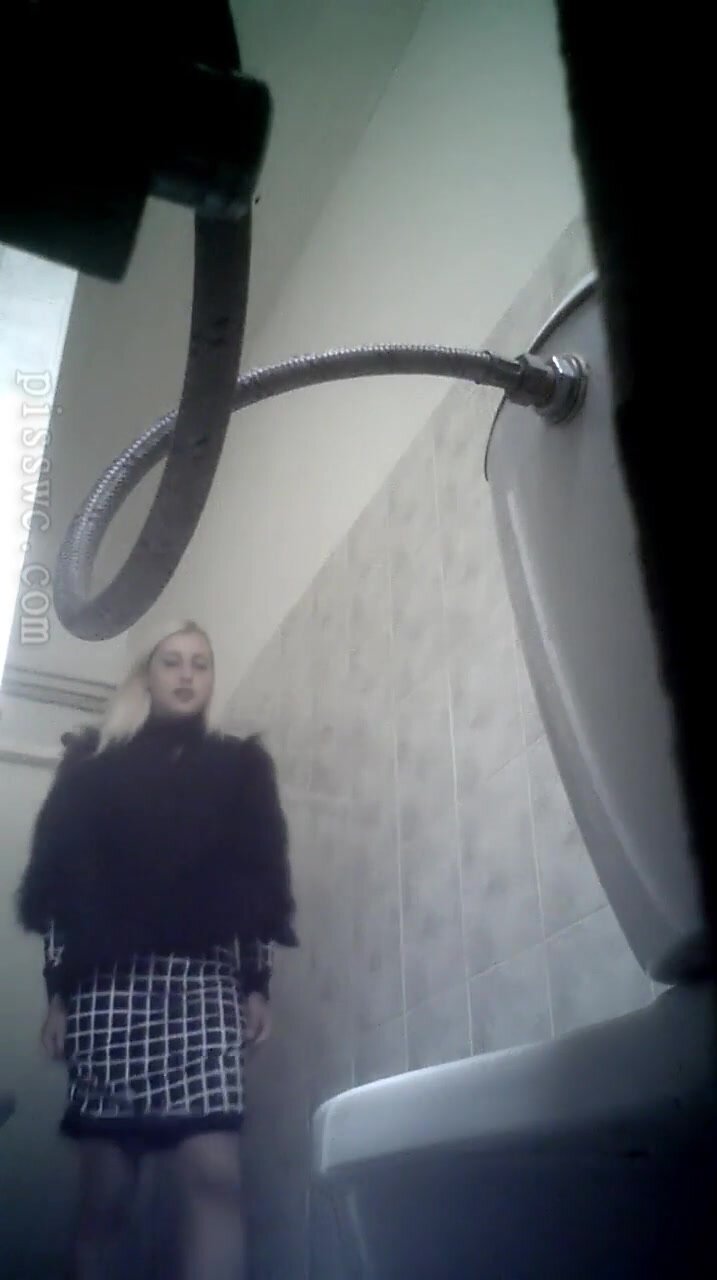 Beautiful Russian woman spy wc pee 335