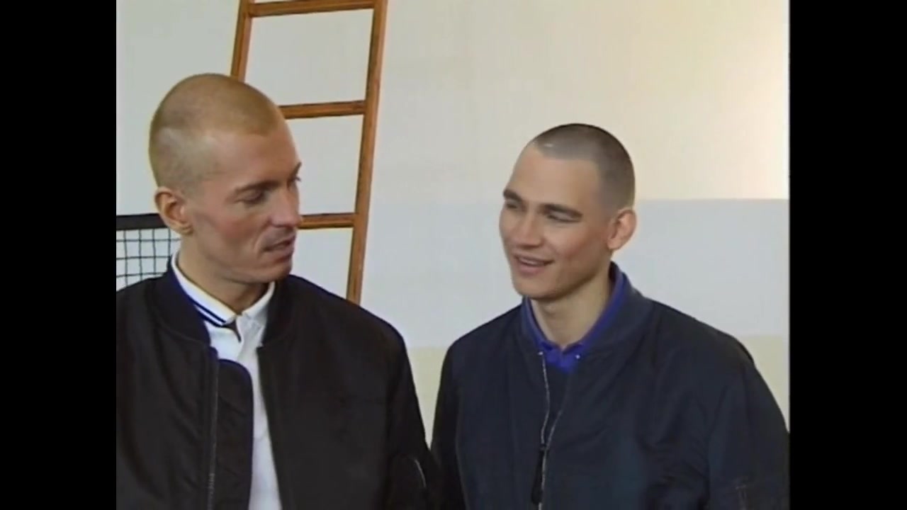 sexy skinheads