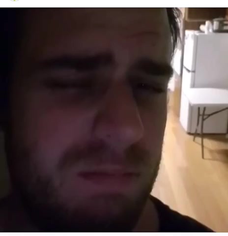 Dude ripping ass farts