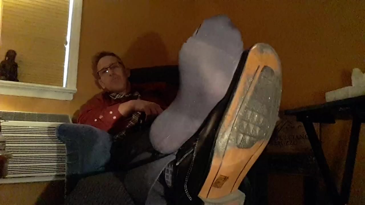 Footboss Demands Worship