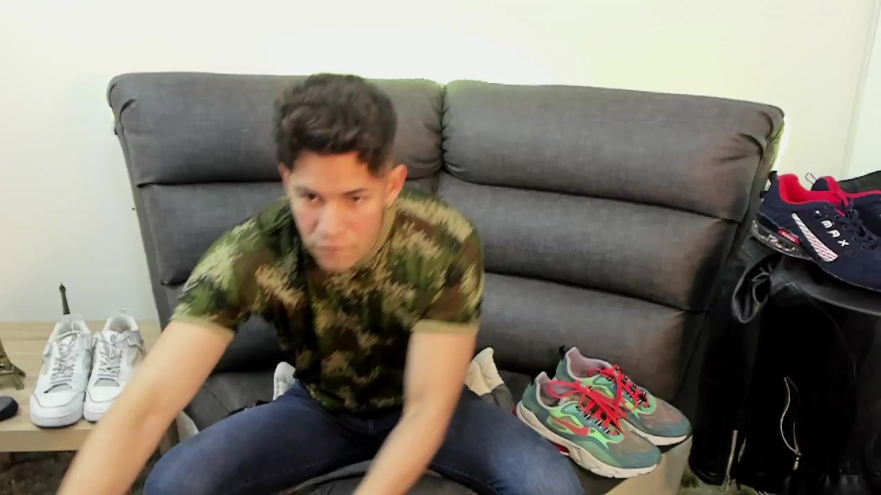 Sexy Frat Boy Jerks Off 2