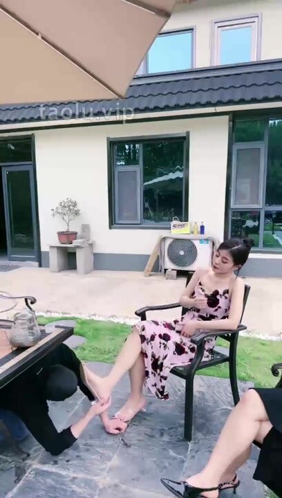 chinese femdom 36 - video 5