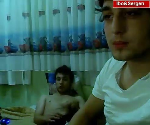 Turkish 2 Cute Friends Wanking