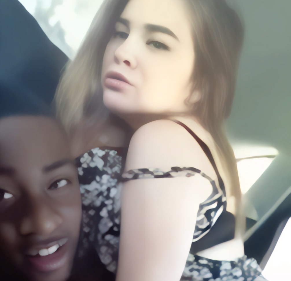 A straight teen couple fuck in the car and get caught