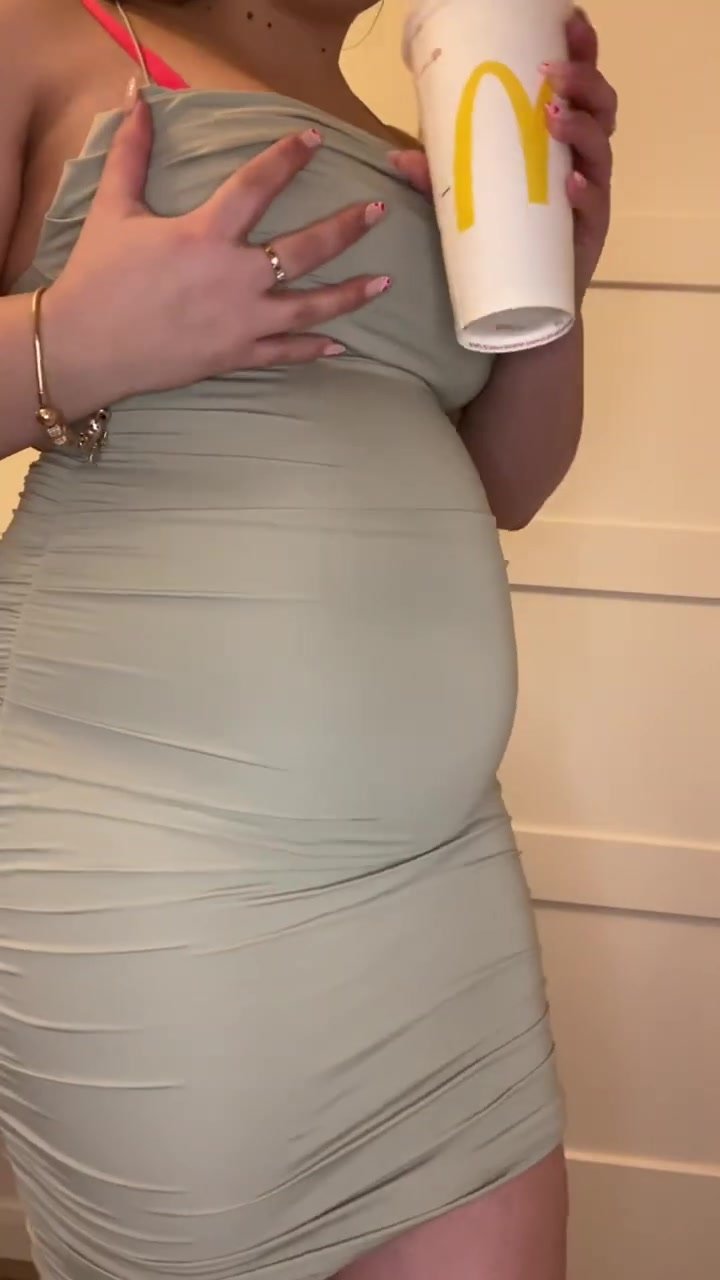 tight dress for my big fat belly