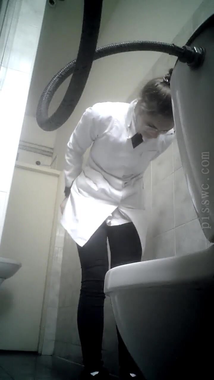 Beautiful Russian woman spy wc pee 446