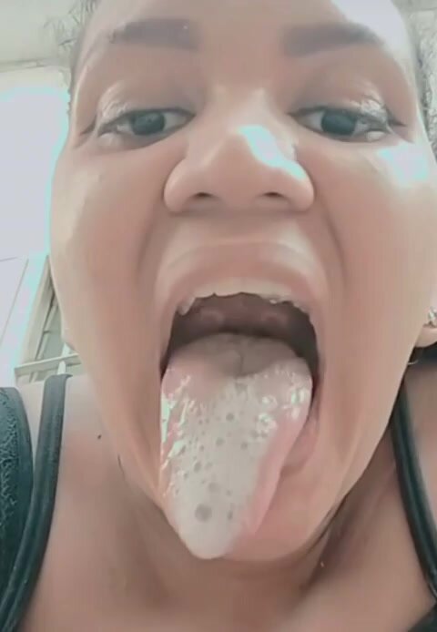 Sloppy tongue close up