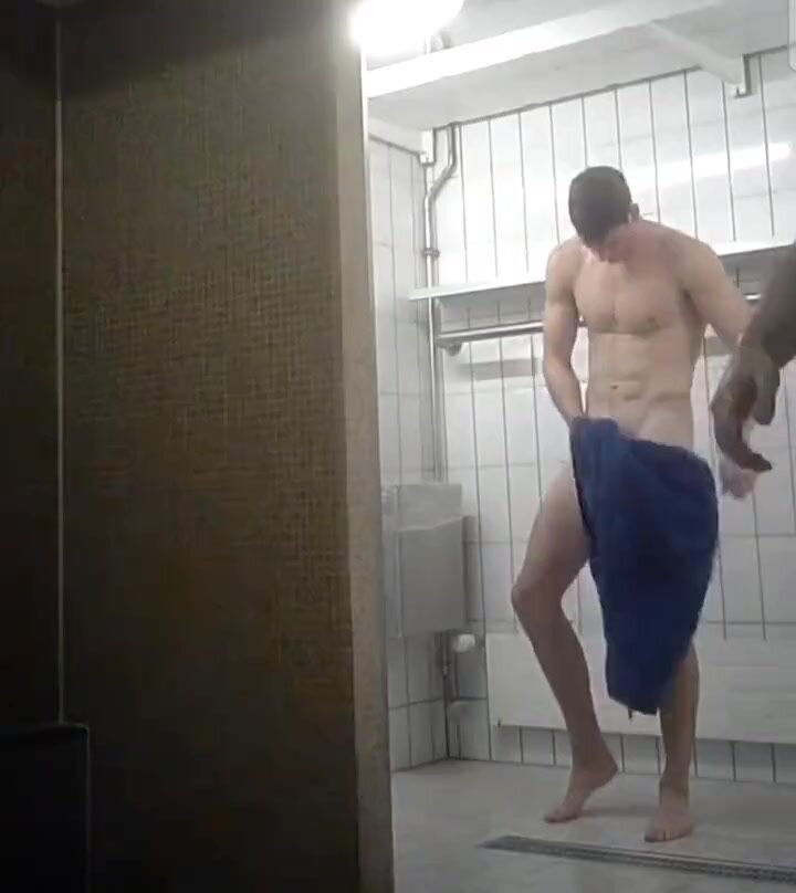 Shower - video 127