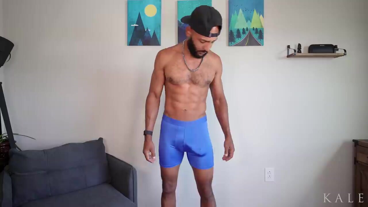 Youtuber Shows Off Bulge In Underwear