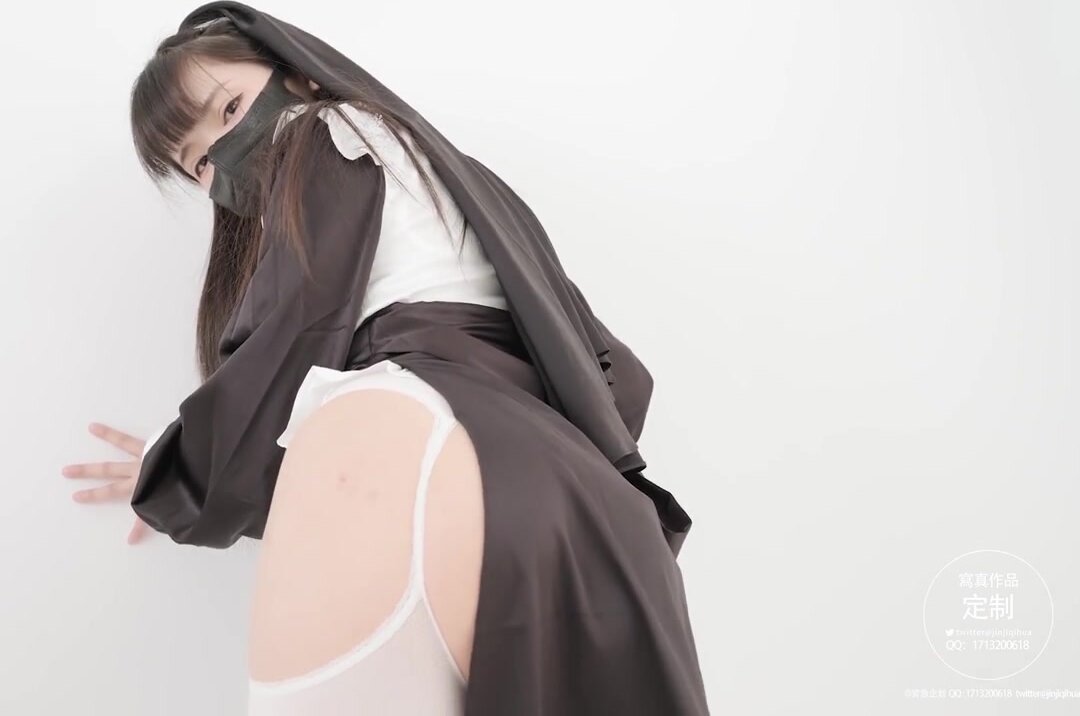 Chinese girl white stockings nun
