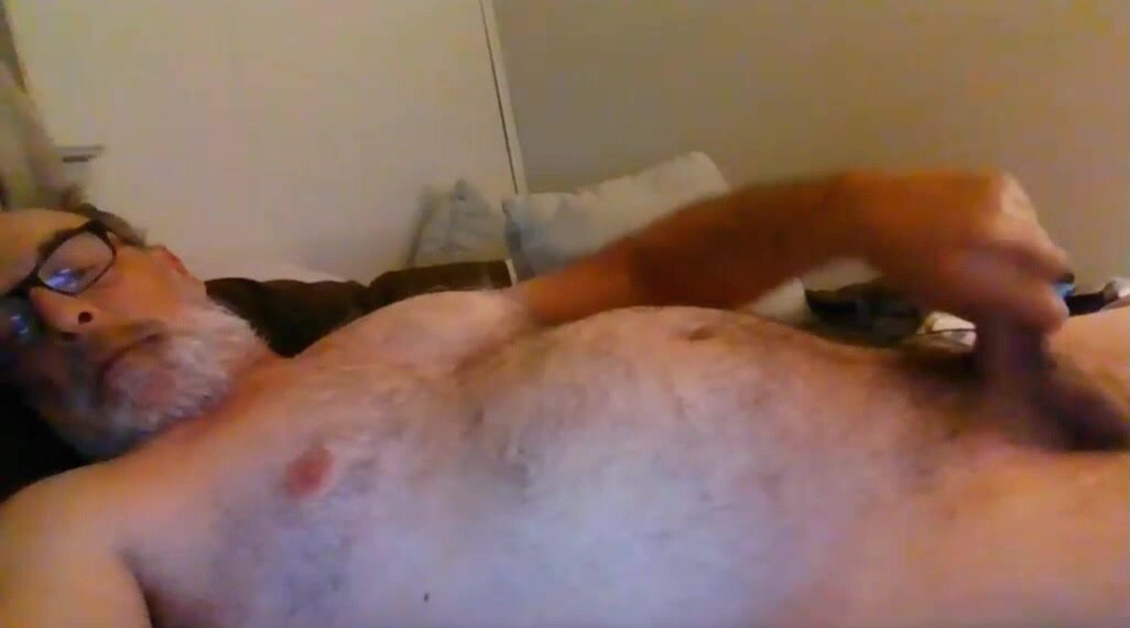 Daddy cums on cam - video 848