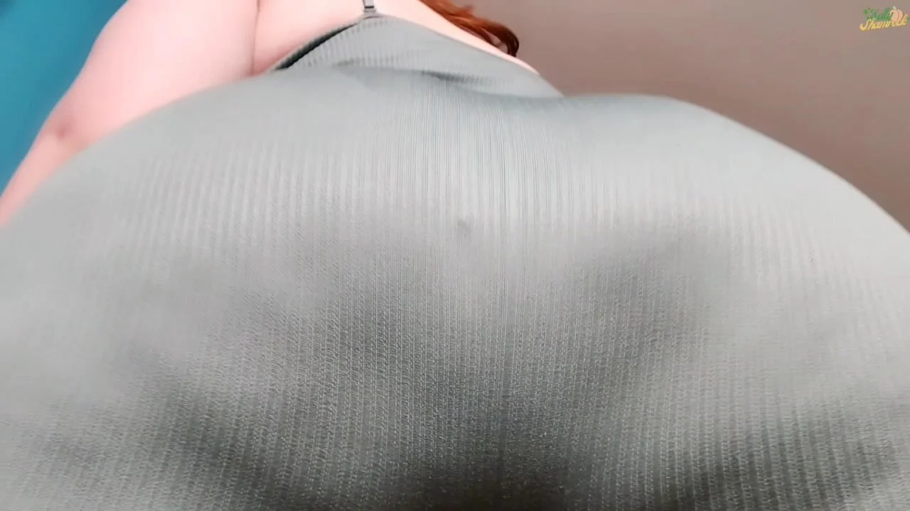 Bbw step-mom face fart pov - ThisVid.com
