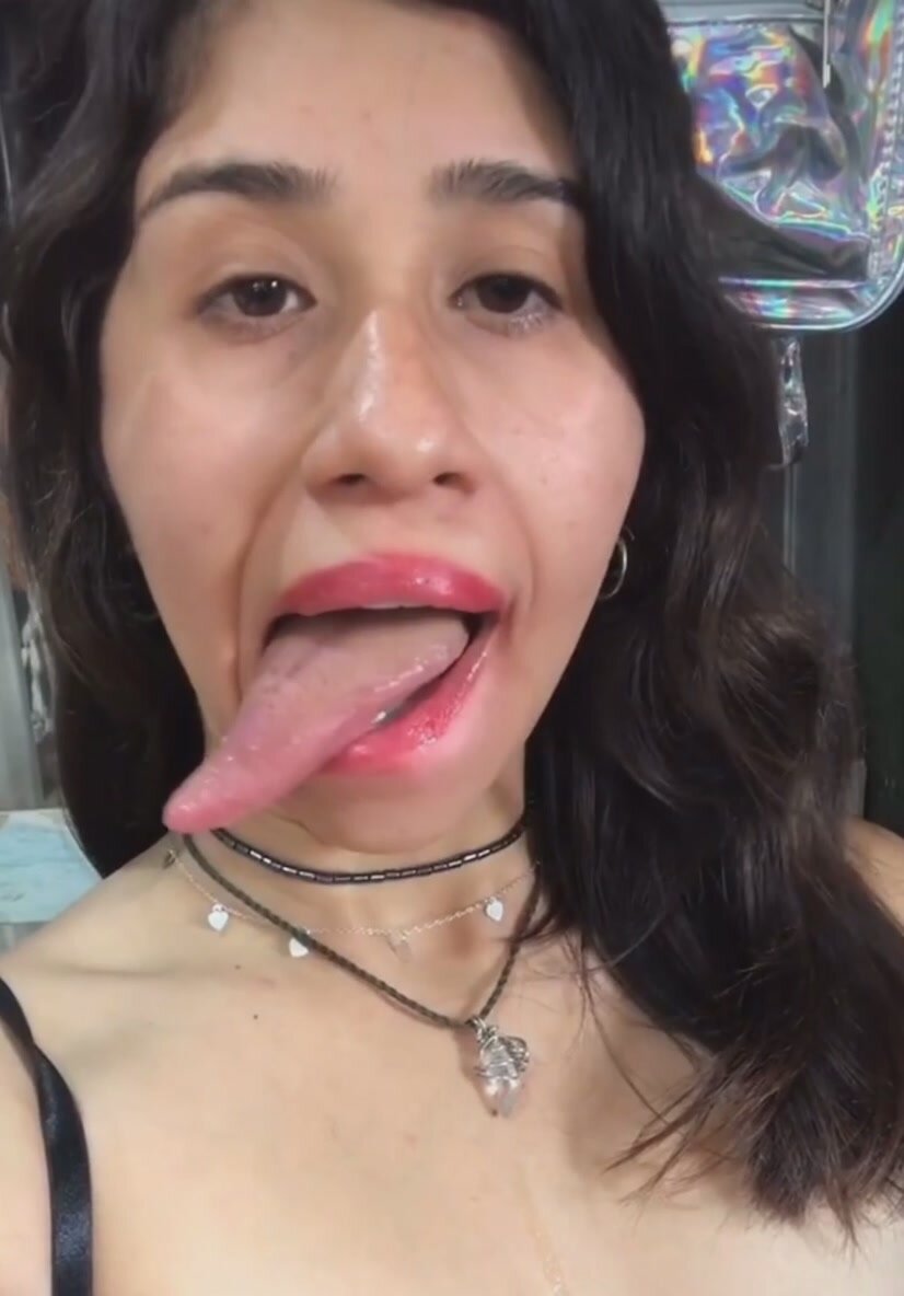 Sexy Super Tongue