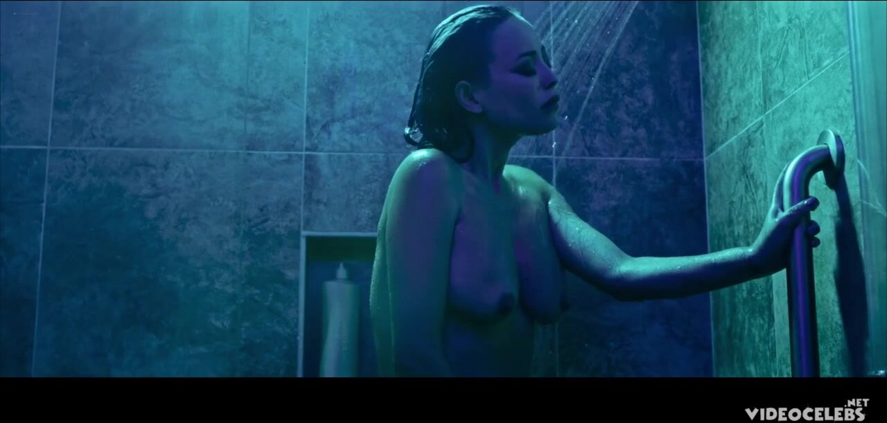 Eve Marlowe is naked  huge boobs fulla naked