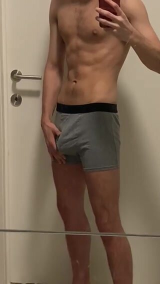 Str8 Guy Showing Bulge