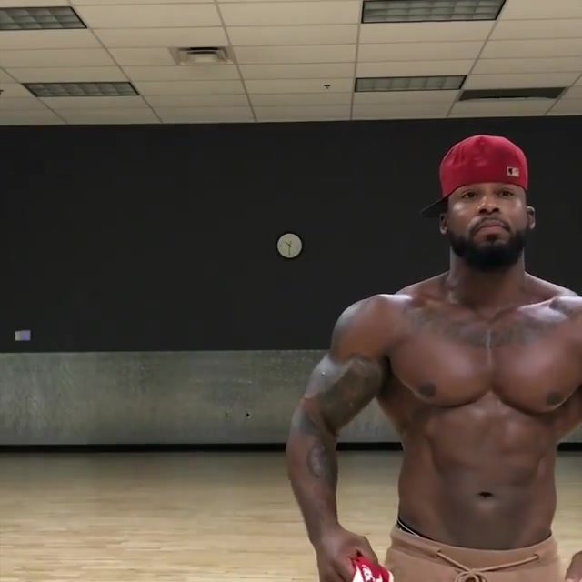 black bodybuilder 51