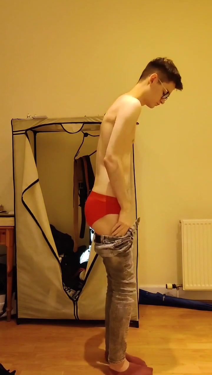 Hung nerd