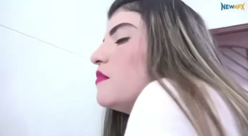 Brazilian girl rips huge Jean farts