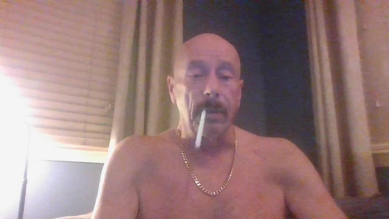 Smokin Pussy Smokes and my BOSS"S CUNT plug